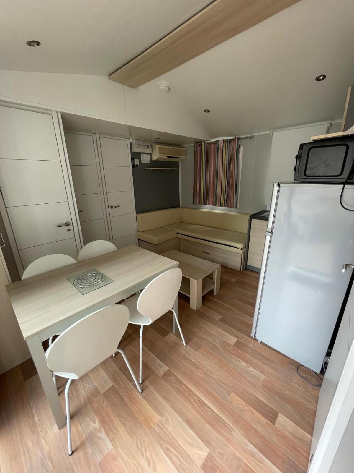 Mobil Home Dans Camping 3 Etoiles آجد المظهر الخارجي الصورة